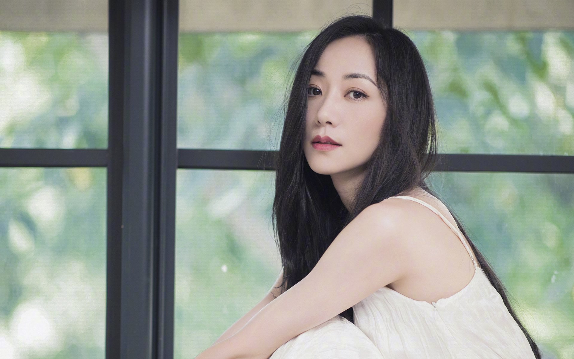 英国男子接力选手配合默契赢得掌声,英国男子4x100米接力